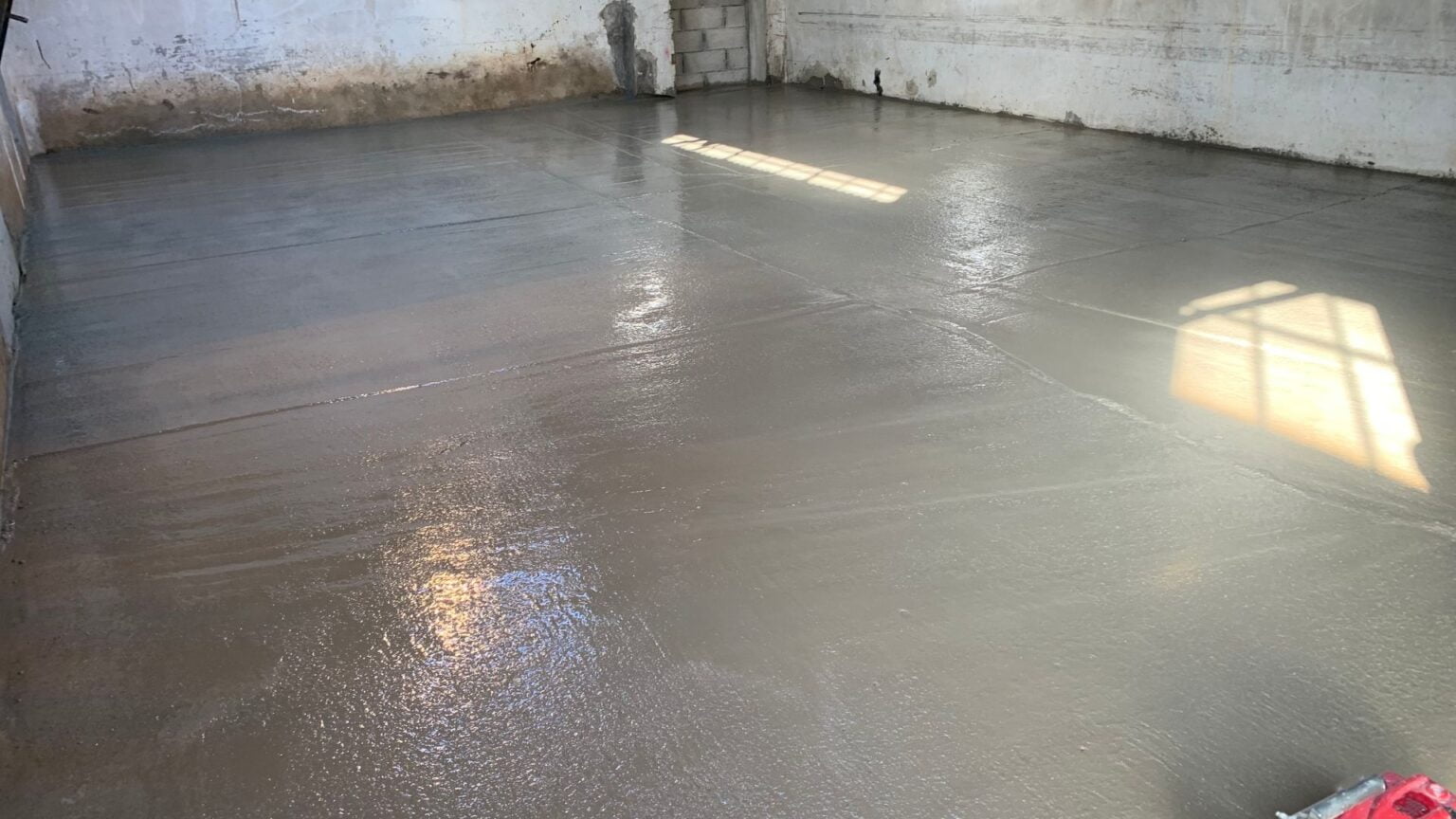 Carrelage neuve à martigues sur dalle béton neuve