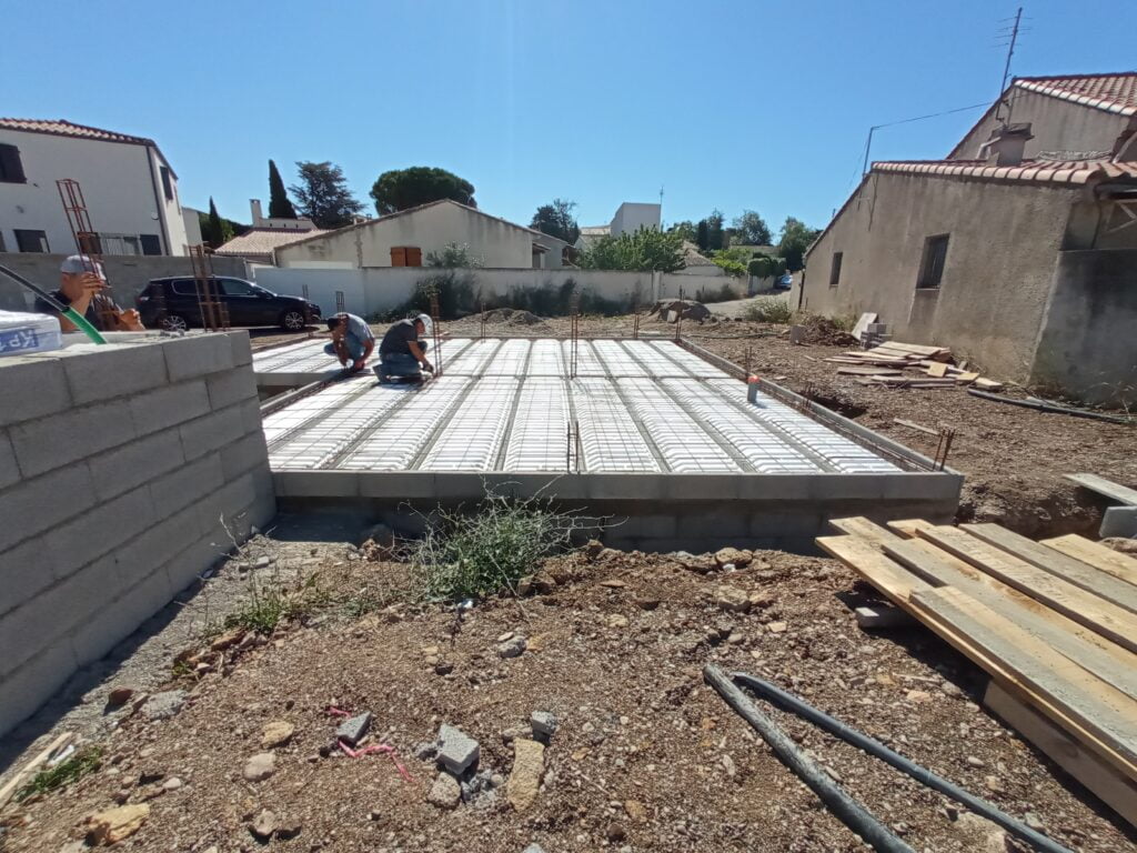 Fondations et vide sanitaire — chantier deux villas mitoyennes Miramas 2021