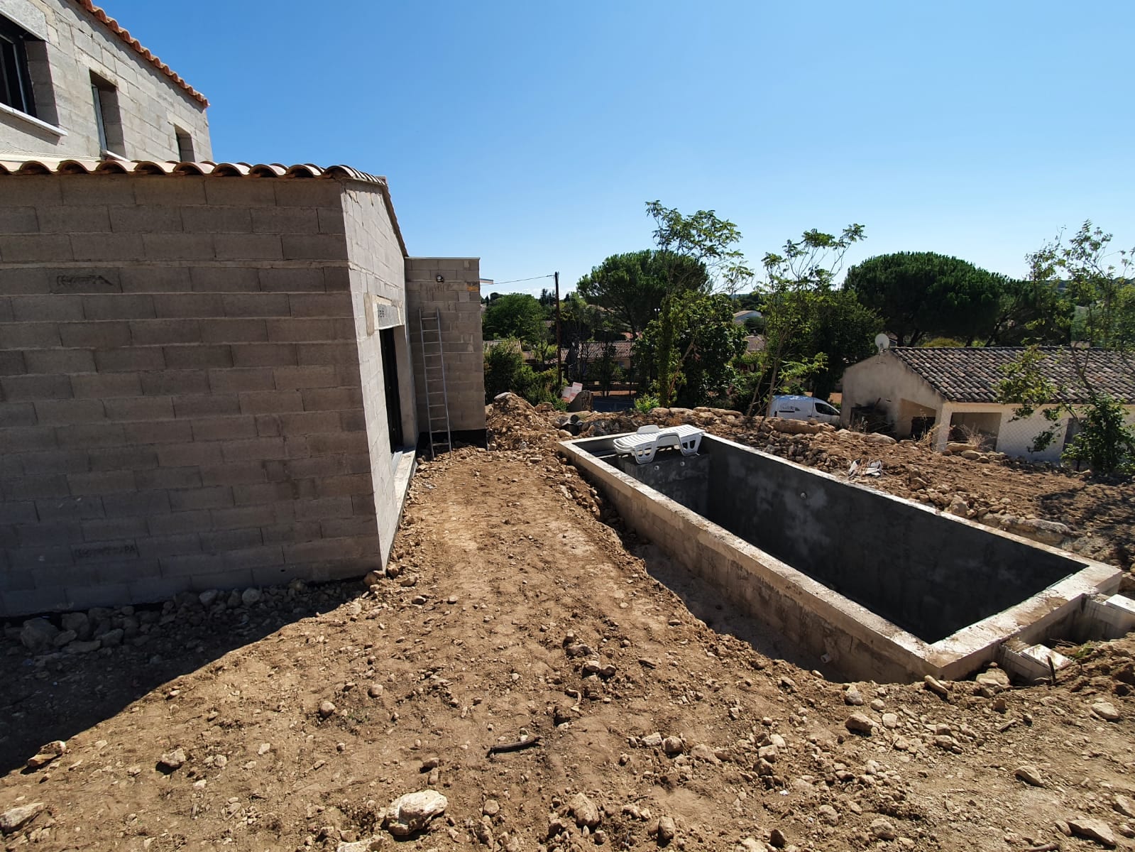 Construction maison neuve Marseille — architecte obligatoire au-delà de 150 m²