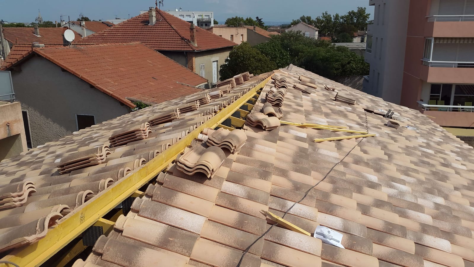 Toiture villa — chantier Miramas