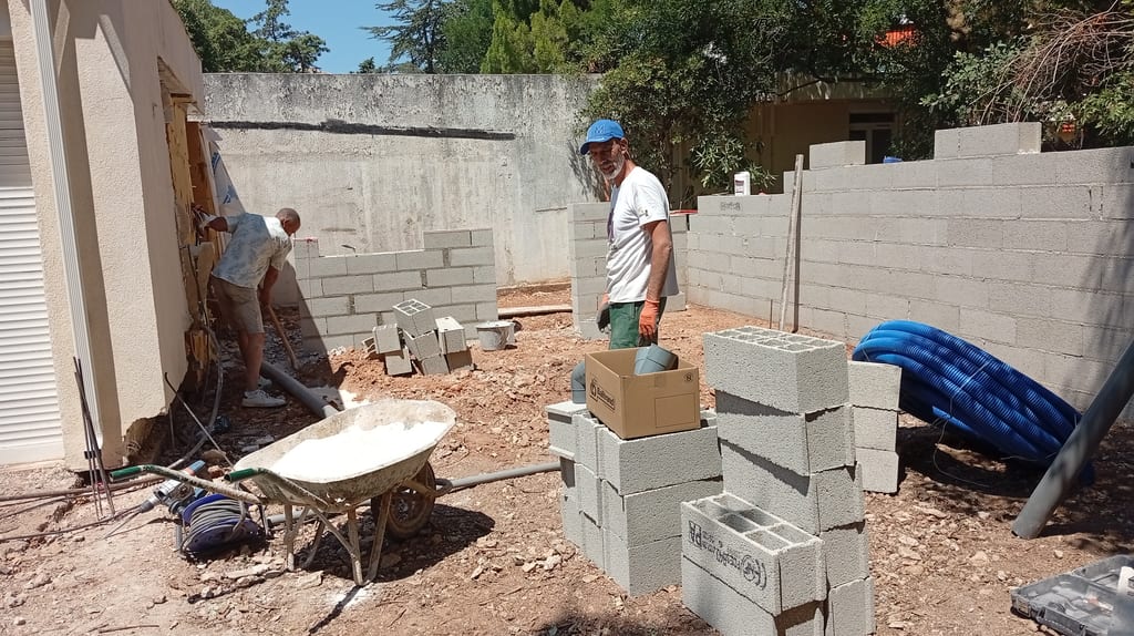 Extension à toit plat sur notre chantier du 8e arrondissement de Marseille